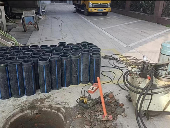 衡阳PE置换管厂家 DN315置换管 非开挖管短管置换